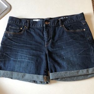 Women’s gap sexy boyfriend shorts